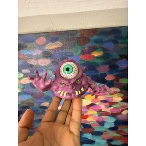 Vintage Ghostbusters Ghost Toy Figure Purple One Eyed Monster bug eye